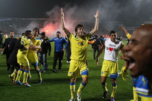 To παραμύθι, οι πανηγυρισμοί και τα εγκώμια για τον ΑΠΟΕΛ